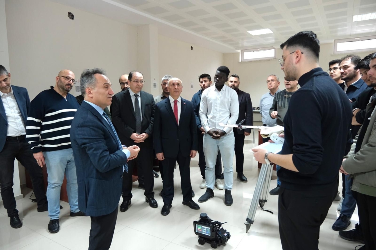 637524755_1254196070146821_5896970981852043425_n